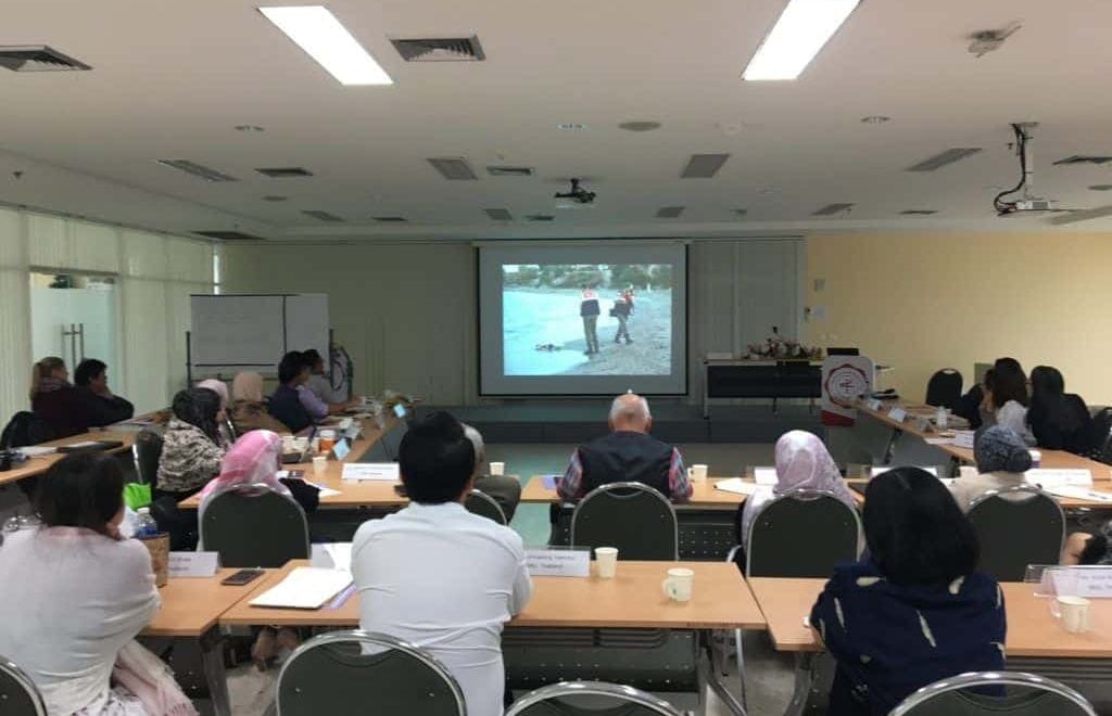 Screening of Sea of Pictures at medial literacy workshop for experts from Malaysia, Thailand and Vietnam in Bangkok, 5 October 2017.